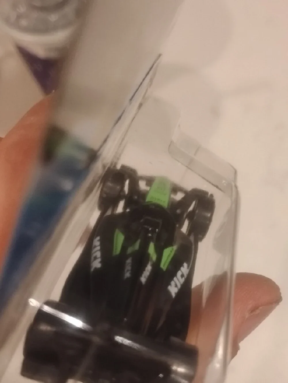 Mattel Hot Wheels Kick Sauber F1 Team Toy Car - Black & Lime Green